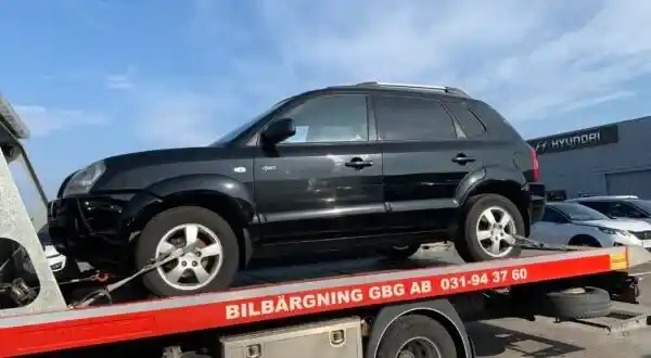 Steg för steg: Så går en skrotbilshämtning till